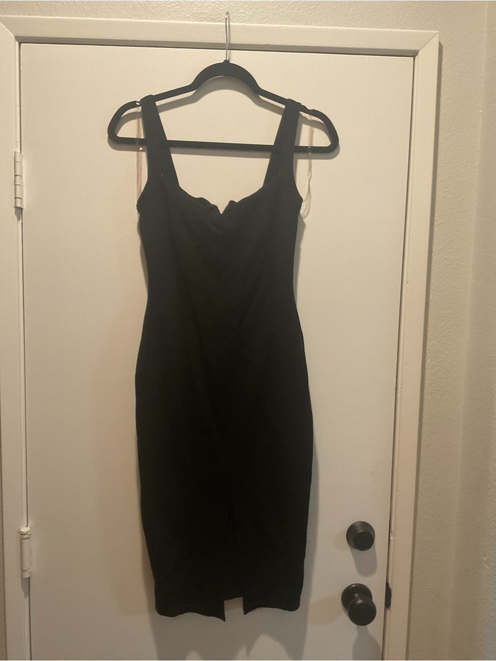 Windsor Black Midi Dress with Sweetheart Bodice